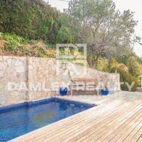 Villa in Spain, Catalunya, Begur, 380 sq.m.