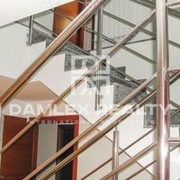 Villa in Spain, Catalunya, Girona, 375 sq.m.