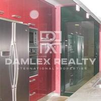 Villa in Spain, Catalunya, Girona, 375 sq.m.