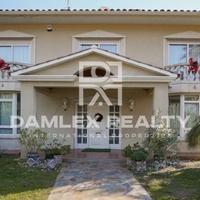 Villa in Spain, Catalunya, Begur, 820 sq.m.