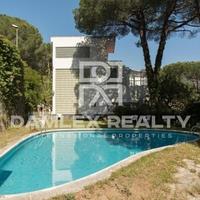 Villa in Spain, Catalunya, Begur, 526 sq.m.
