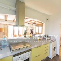 Villa in Spain, Catalunya, Girona, 220 sq.m.