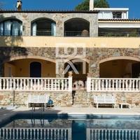 Villa in Spain, Catalunya, Begur, 350 sq.m.