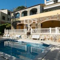 Villa in Spain, Catalunya, Begur, 350 sq.m.