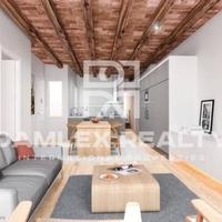 Квартира в центре города в Испании, Каталония, 80 кв.м.