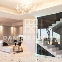 Villa in Spain, Catalunya, Girona, 370 sq.m.