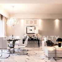 Villa in Spain, Catalunya, Girona, 370 sq.m.