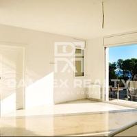 Villa in Spain, Catalunya, Girona, 370 sq.m.