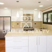 Вилла в Испании, Каталония, Багур, 700 кв.м.