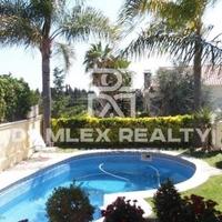 Villa in Spain, Catalunya, Begur, 400 sq.m.