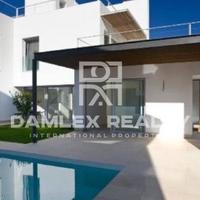 Villa in Spain, Catalunya, Begur, 416 sq.m.