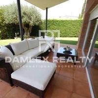 House in Spain, Catalunya, Girona, 385 sq.m.