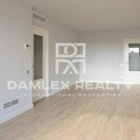 Flat in Spain, Catalunya, Barcelona, 113 sq.m.