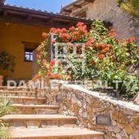 Villa in Spain, Catalunya, Girona, 1200 sq.m.