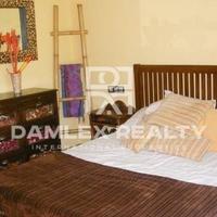 Villa in Spain, Catalunya, Girona, 1200 sq.m.