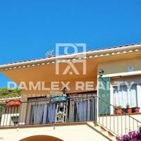 Вилла в Испании, Каталония, Жирона, 250 кв.м.