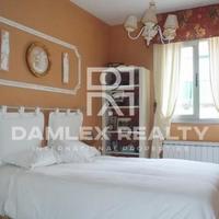 Flat in Spain, Catalunya, Begur, 80 sq.m.