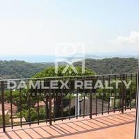 House in Spain, Catalunya, Girona, 180 sq.m.