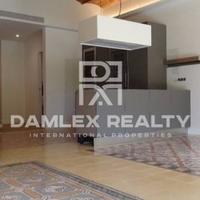 Квартира в центре города в Испании, Каталония, 150 кв.м.