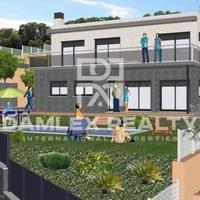 Вилла в пригороде в Испании, Каталония, Багур, 284 кв.м.