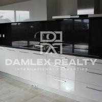 Вилла в пригороде в Испании, Каталония, Багур, 284 кв.м.