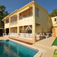 House in Spain, Catalunya, Girona, 200 sq.m.