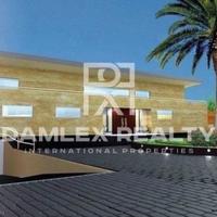 Villa in the suburbs in Spain, Catalunya, Begur, 454 sq.m.