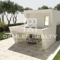 Villa in Spain, Catalunya, Girona, 300 sq.m.