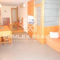 Flat at the second line of the sea / lake, in the suburbs in Spain, Catalunya, Girona, 114 sq.m.