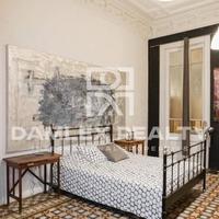 Flat in Spain, Catalunya, 270 sq.m.