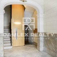 Flat in Spain, Catalunya, 270 sq.m.