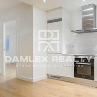 Flat in Spain, Catalunya, Barcelona, 79 sq.m.