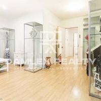 Flat in Spain, Catalunya, 185 sq.m.