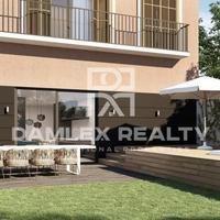 Flat in Spain, Catalunya, Barcelona, 145 sq.m.