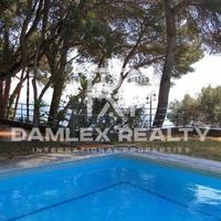 Вилла в Испании, Каталония, Жирона, 500 кв.м.