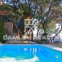 Вилла в Испании, Каталония, Жирона, 500 кв.м.