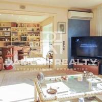 Flat in Spain, Catalunya, 230 sq.m.