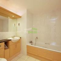 Flat in United Kingdom, England, Wandsworth