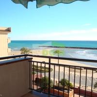 Квартира на первой линии моря/озера в Испании, Каталония, Багур