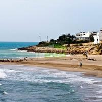 Земельный участок на второй линии моря/озера в Испании, Каталония, Багур