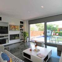 Villa in Spain, Catalunya, Begur, 380 sq.m.