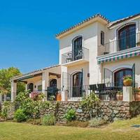 Villa in Spain, Andalucia, 374 sq.m.