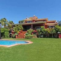 Villa in Spain, Andalucia, 500 sq.m.