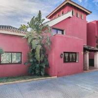 Villa in Spain, Andalucia, 450 sq.m.