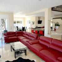 Villa in Spain, Catalunya, Girona, 350 sq.m.