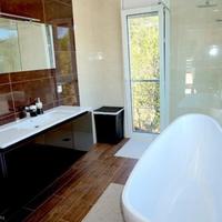 Villa in Spain, Catalunya, Girona, 350 sq.m.