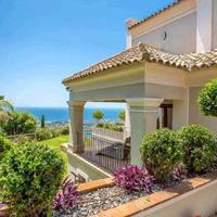Villa in Spain, Andalucia, 493 sq.m.