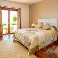 Villa in Spain, Andalucia, 493 sq.m.