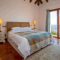 Villa in Spain, Andalucia, 493 sq.m.