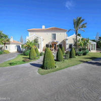 Villa in Spain, Andalucia, 419 sq.m.